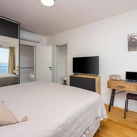 Nyaraló Mit Panoramablick Auf Kvarner Bucht, Privatpool, Bbq-bereich, Waschmaschine *