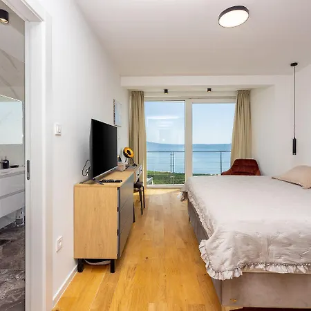 Mit Panoramablick Auf Kvarner Bucht, Privatpool, Bbq-bereich, Waschmaschine * Crikvenica