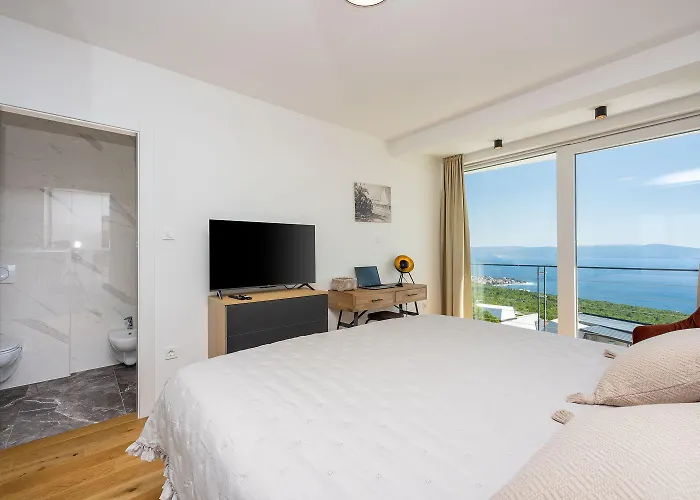 Mit Panoramablick Auf Kvarner Bucht, Privatpool, Bbq-bereich, Waschmaschine Tatil Evi *