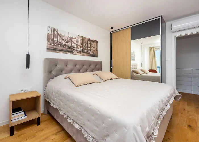 Mit Panoramablick Auf Kvarner Bucht, Privatpool, Bbq-bereich, Waschmaschine *